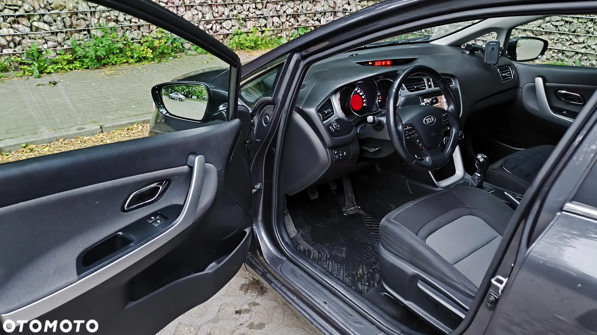 Kia Ceed - 18