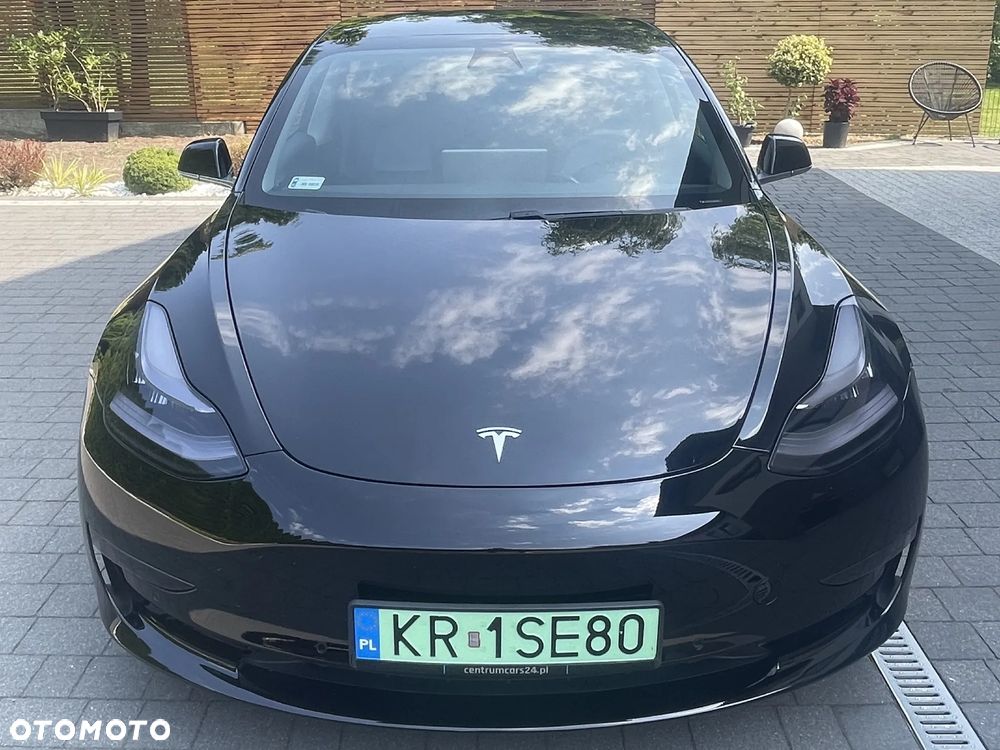 Tesla Model 3 - 2