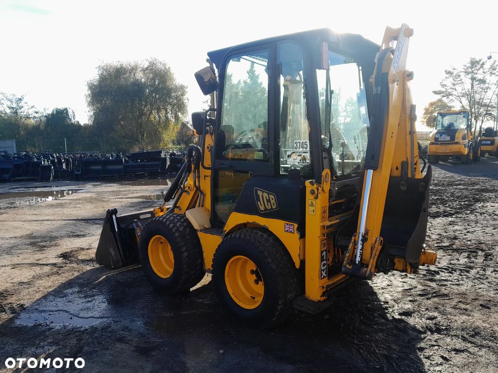 JCB 1CX - 7