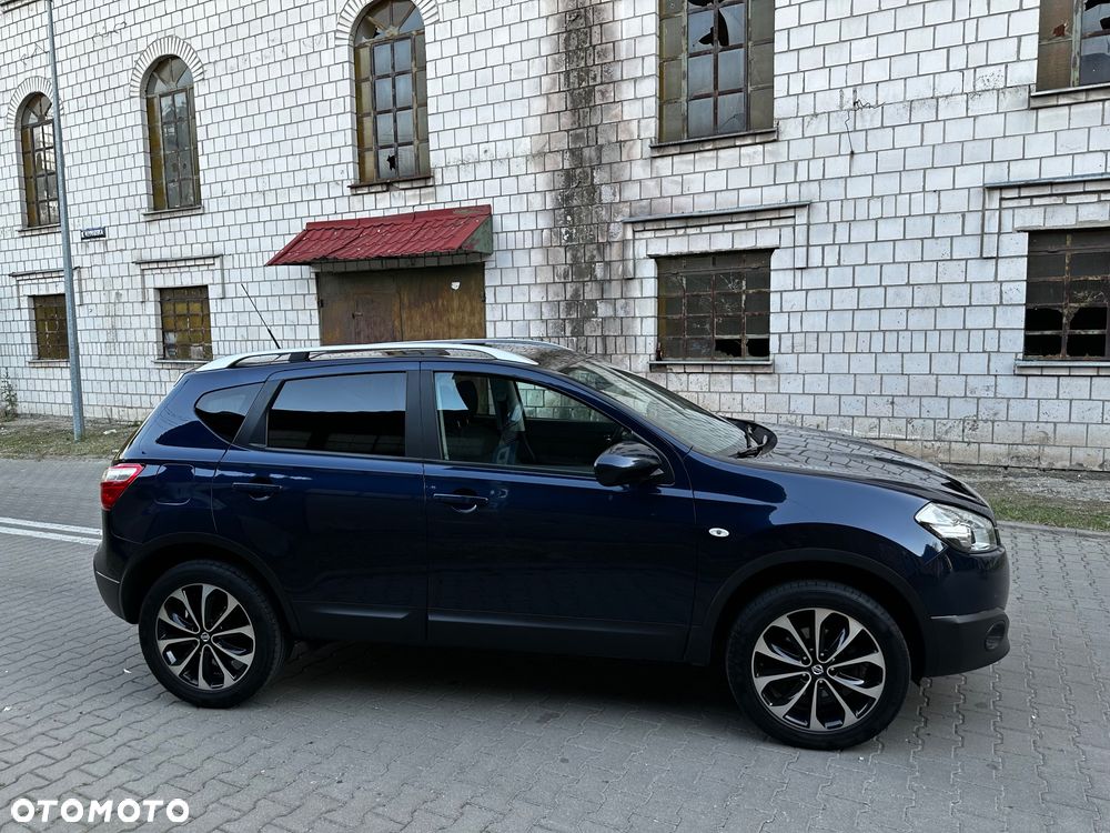 Nissan Qashqai 2.0 4 x 4 tekna - 4
