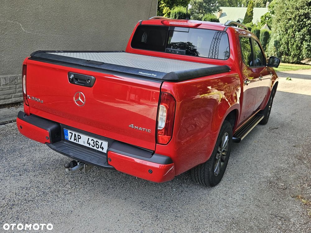 Mercedes-Benz Klasa X - 2