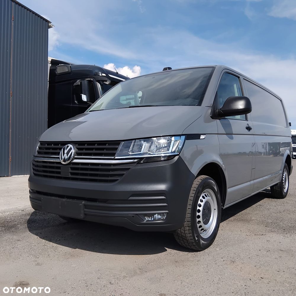 Volkswagen Transporter - 2