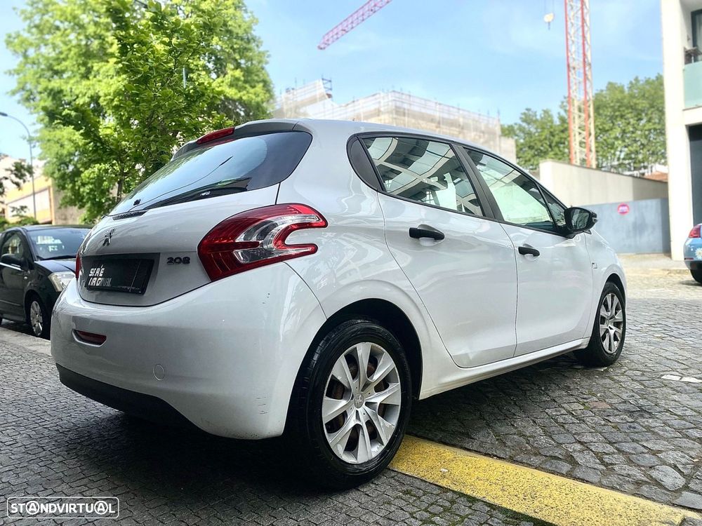 Peugeot 208 1.4 HDi - 6
