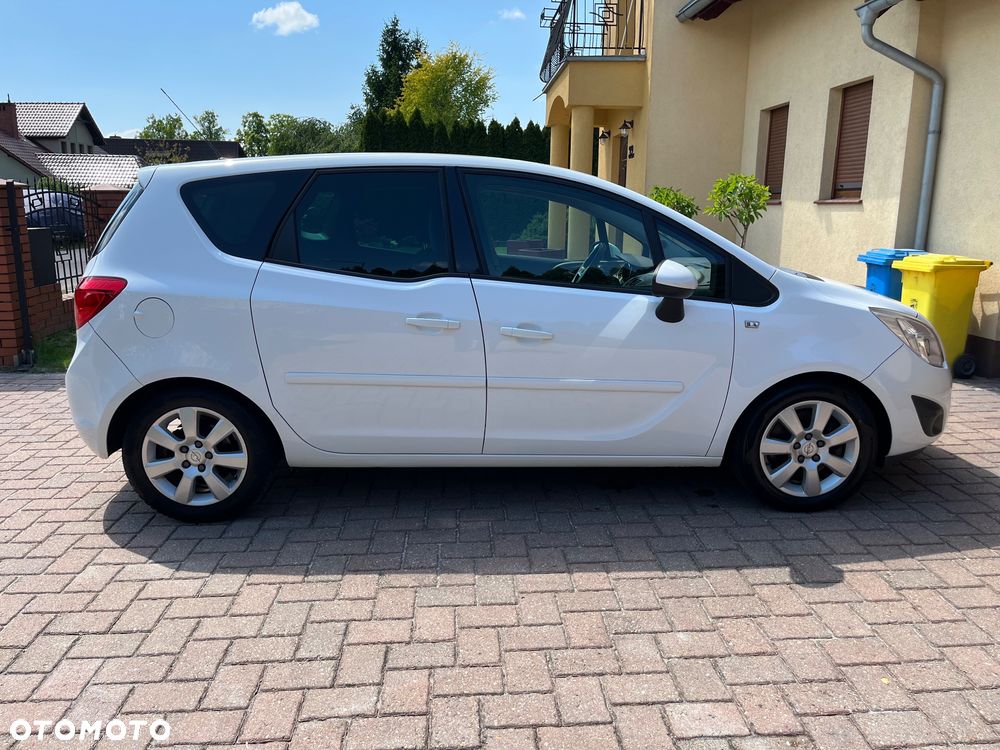 Opel Meriva 1.7 CDTI Cosmo - 11
