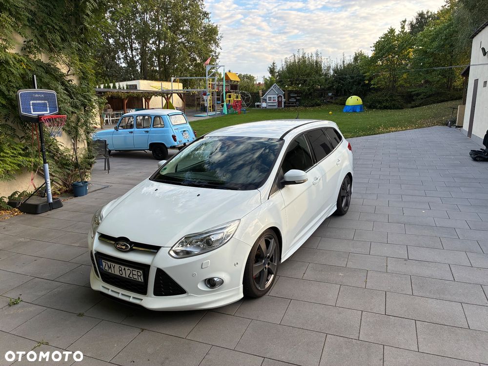 Ford Focus - 2