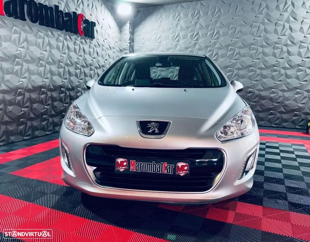 Peugeot 308 1.6 HDi Executive - 3