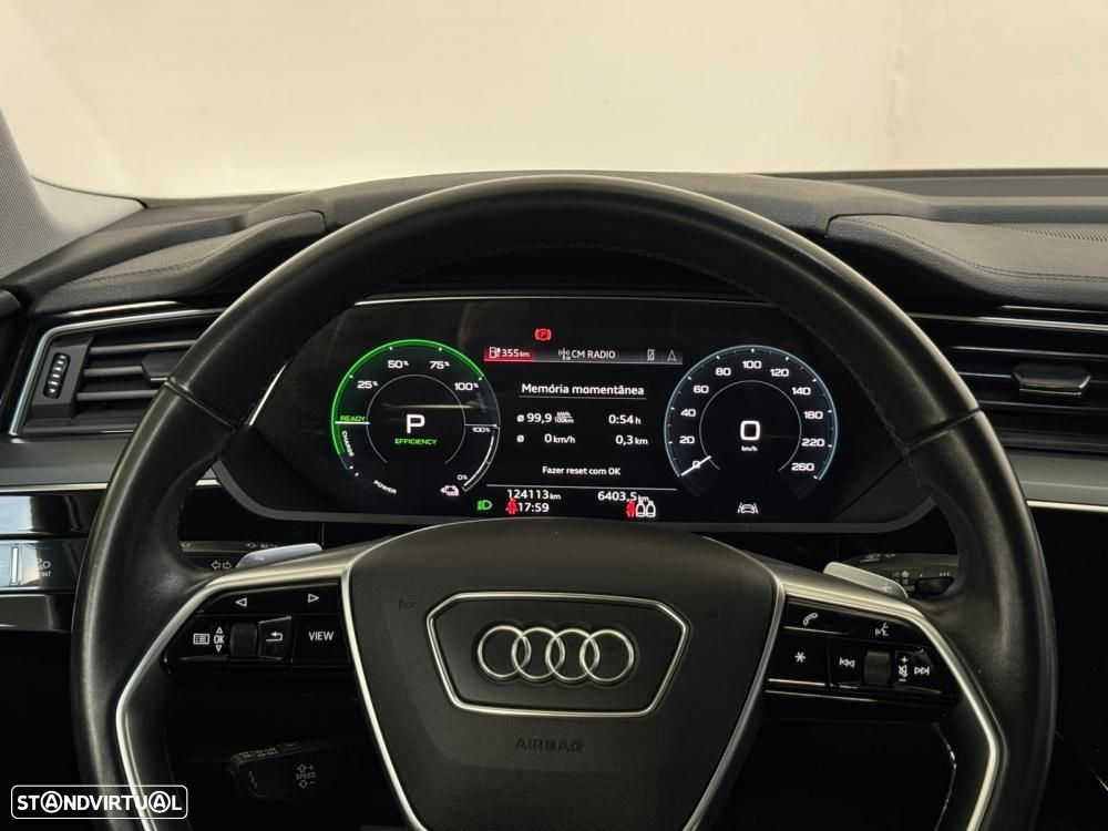 Audi e-tron 55 quattro Advanced - 42