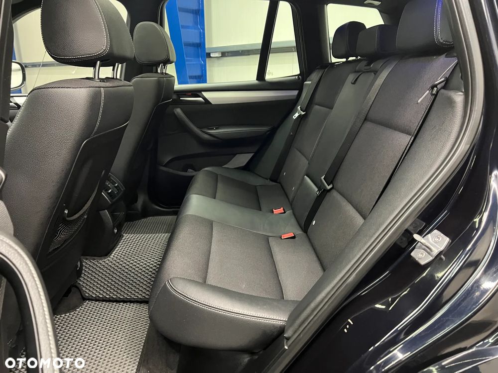 BMW X3 xDrive20d - 32