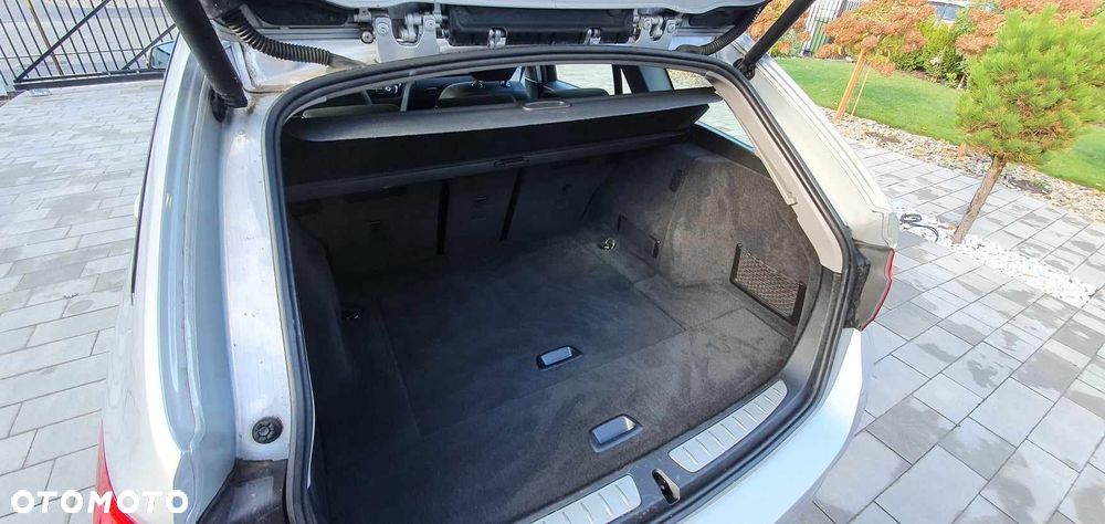 BMW Seria 3 316d - 15