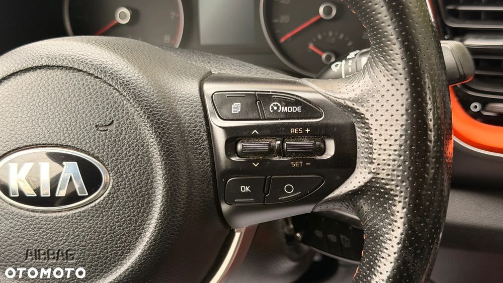 Kia Stonic - 31