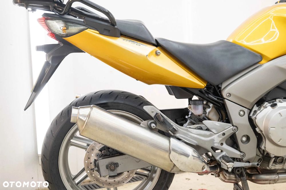 Honda CBF - 15