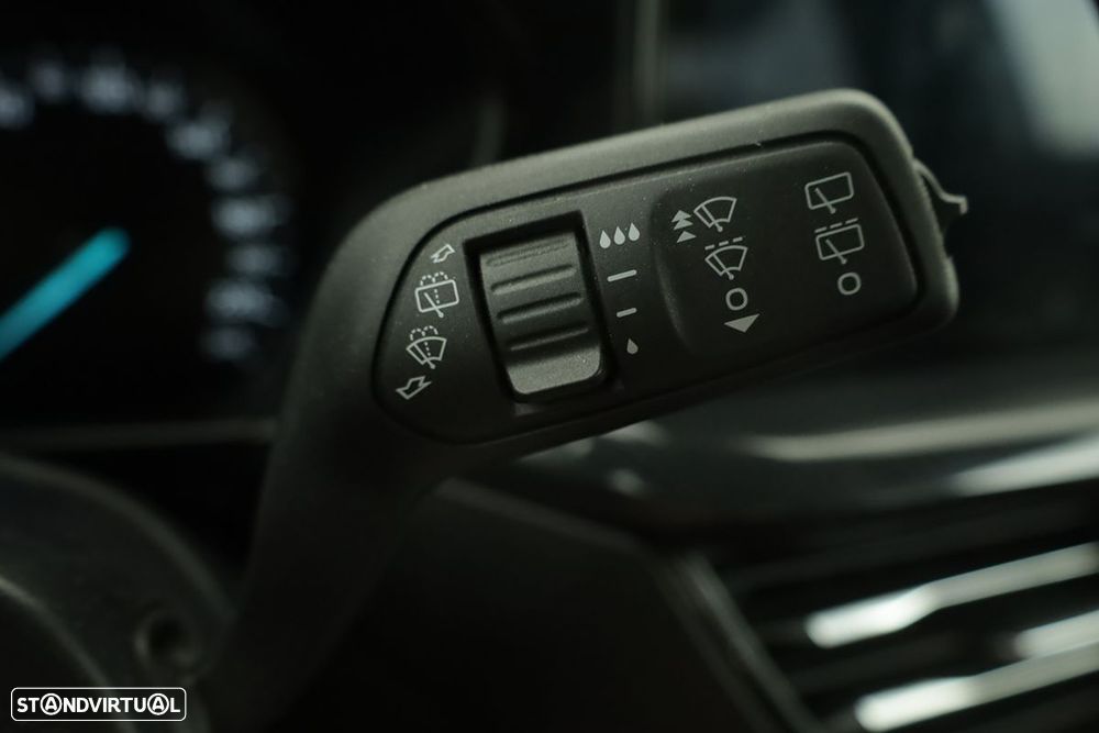 Ford Focus SW 1.0 EcoBoost MHEV ST-Line - 19