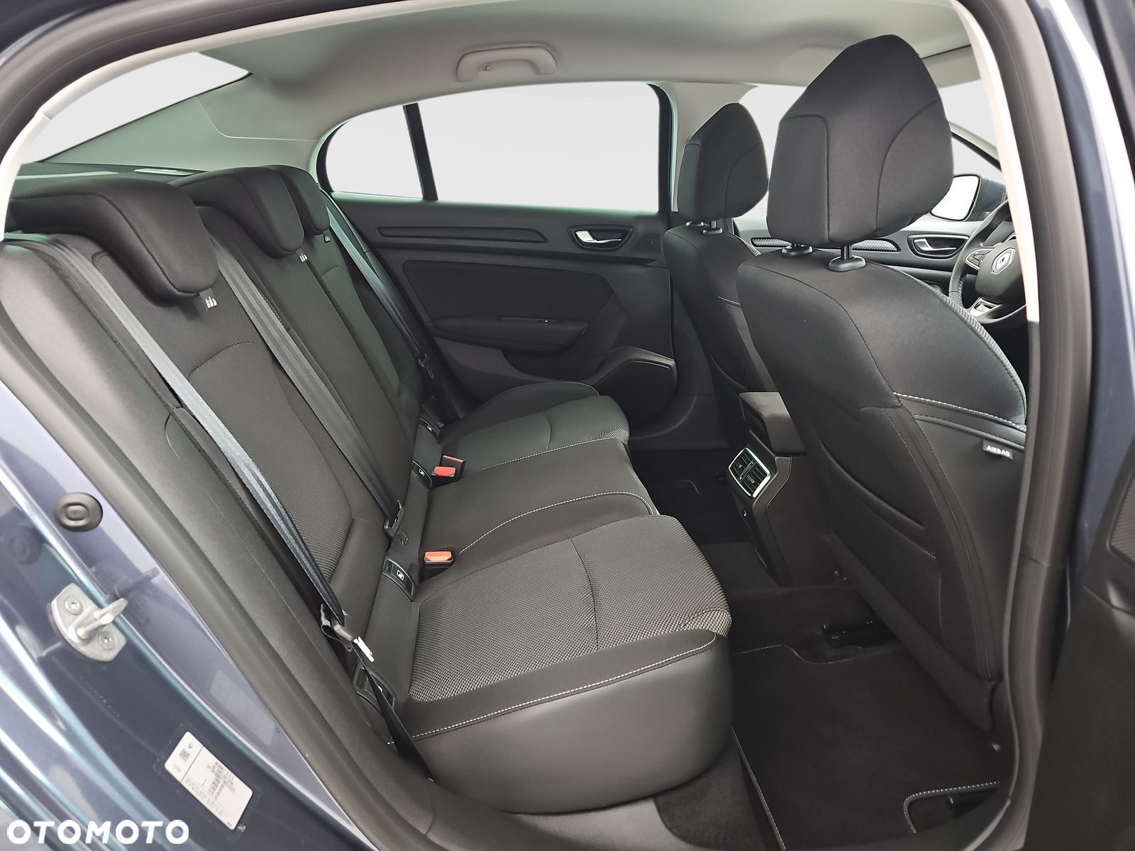 Renault Megane 1.5 Blue dCi Evolution EDC - 33