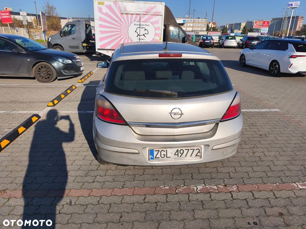 Opel Astra 1.7 CDTI Cosmo - 10
