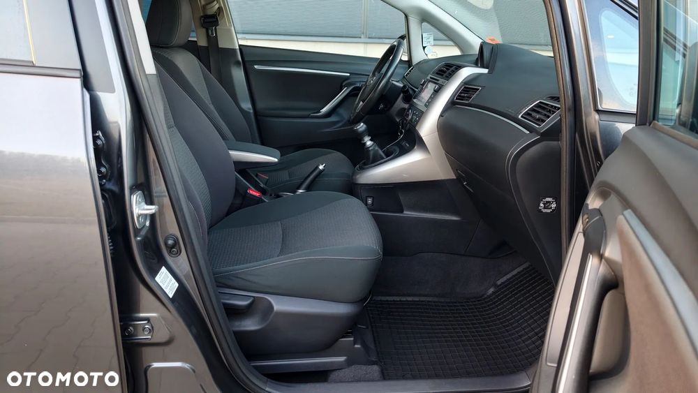 Toyota Verso 1.8 7-Sitzer Edition S - 19