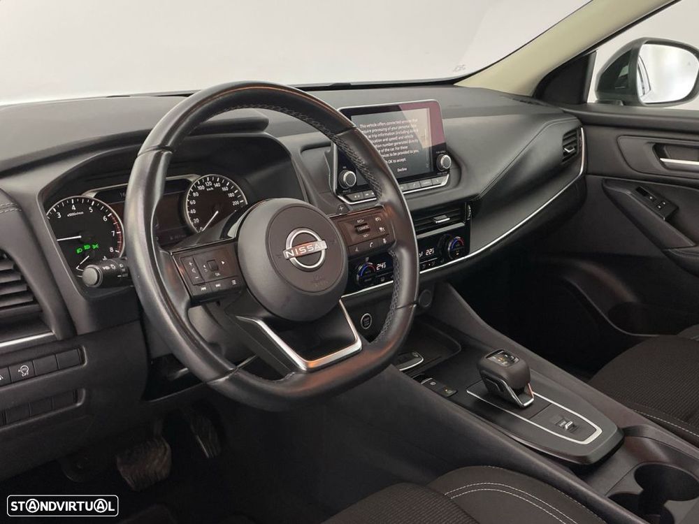 Nissan Qashqai 1.3 DIG-T Acenta Xtronic - 16