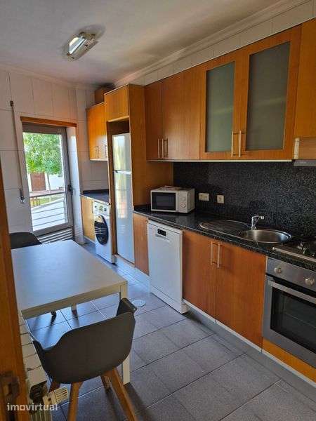 Apartamento T1 em Santo Tirso para arrendamento - Grande imagem: 4/12
