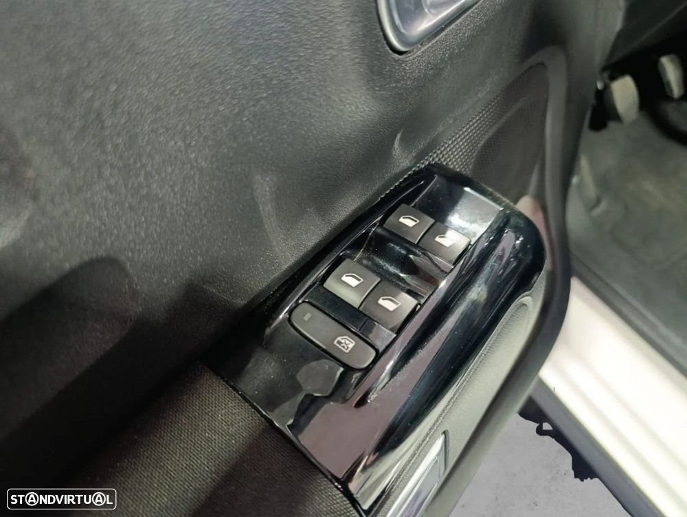 Citroën C3 1.2 PureTech Shine - 11