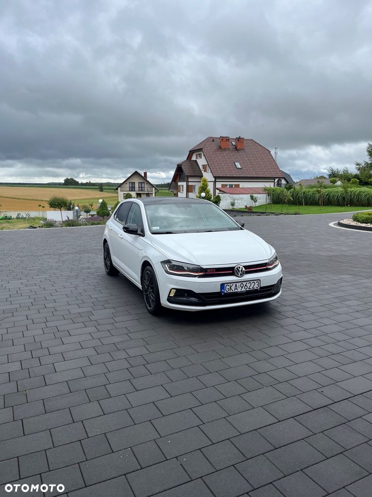 Volkswagen Polo 1.6 TDI SCR DSG Comfortline - 2