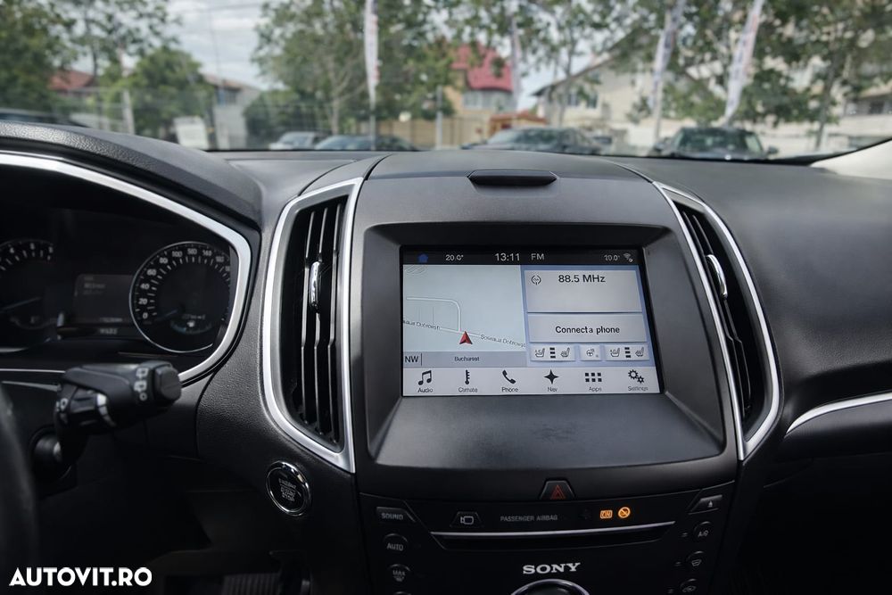 Ford Edge 2.0 TDCi Powershift Sport - 11