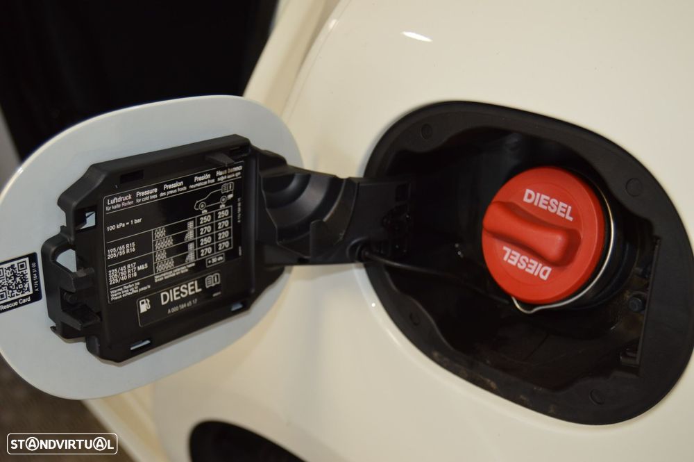 Mercedes-Benz A 160 d Activity Edition - 20