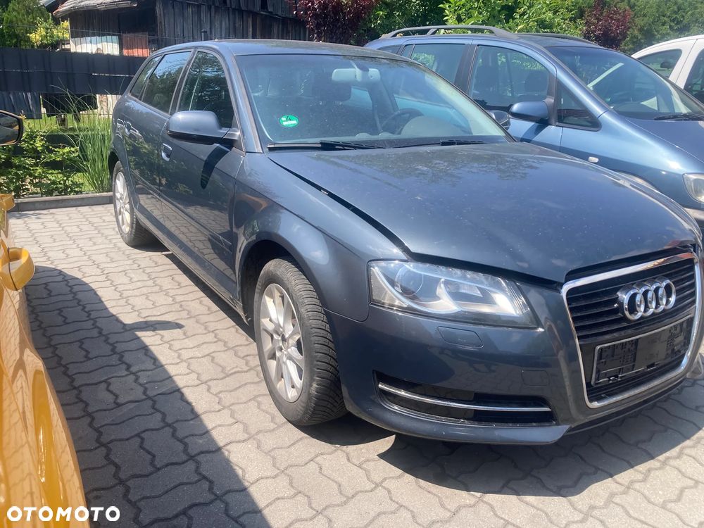 Audi A3 Sportback - 3