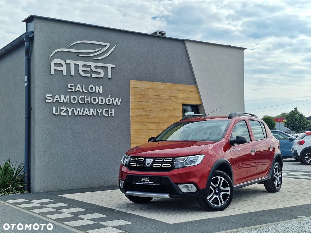 Dacia Sandero Stepway TCe 90 (S&S) Celebration - 1