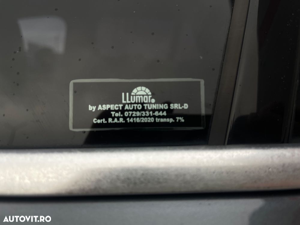 BMW X1 sDrive20d Aut. xLine - 32