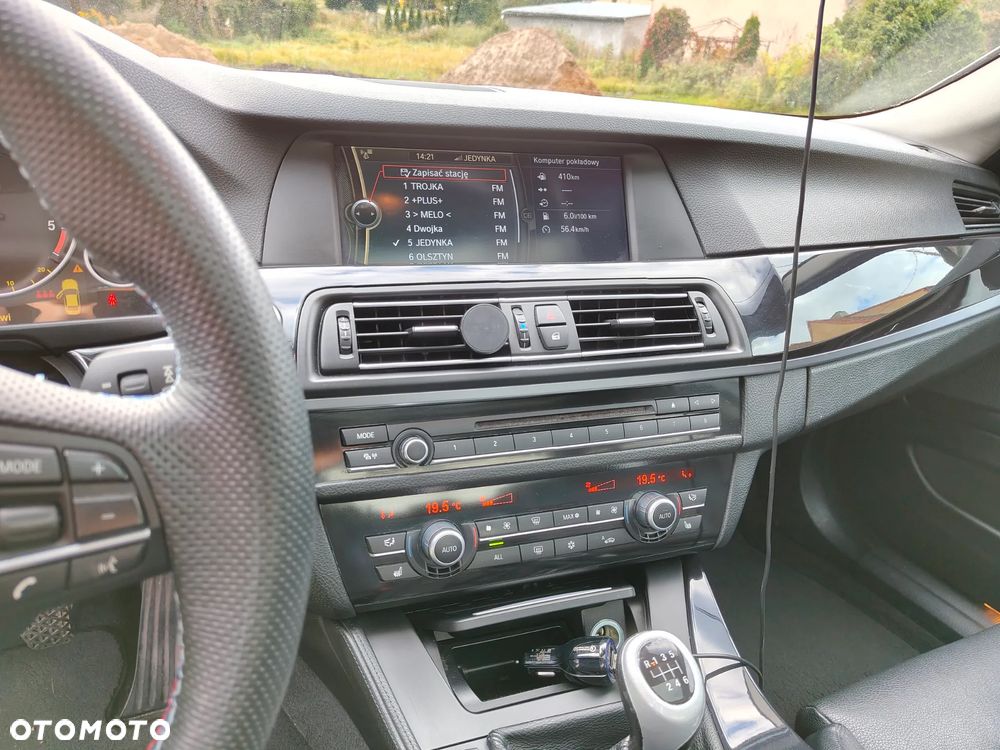 BMW Seria 5 520d Luxury Line - 27