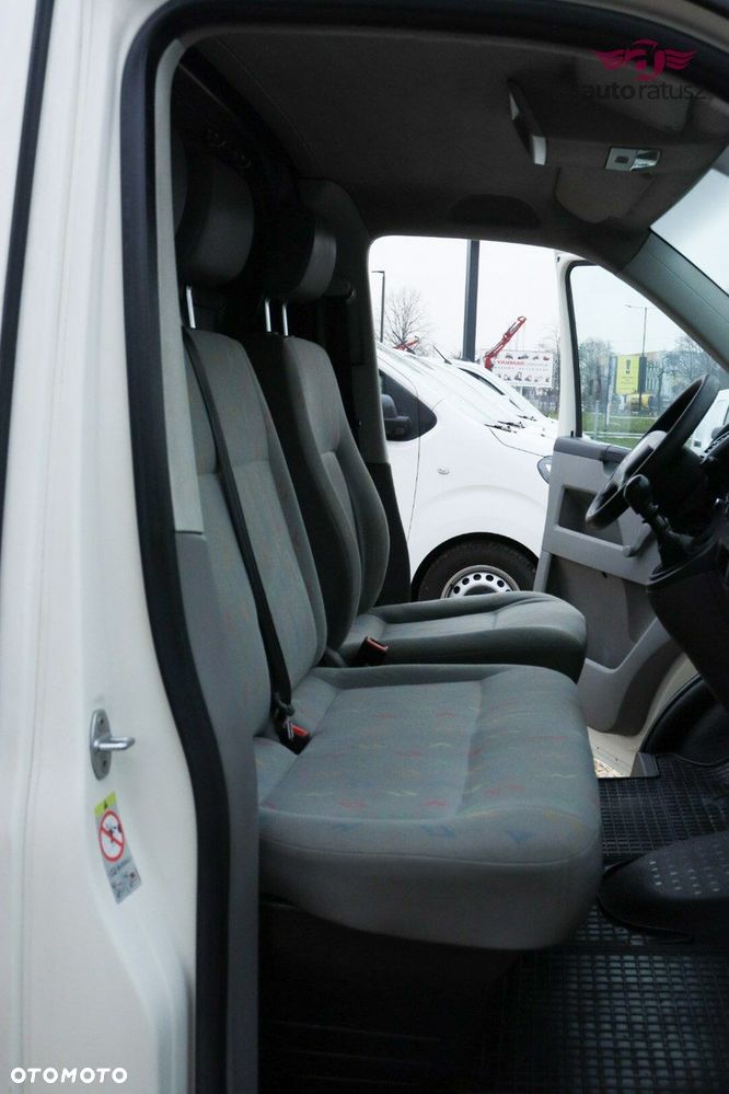 Volkswagen Transporter - 23