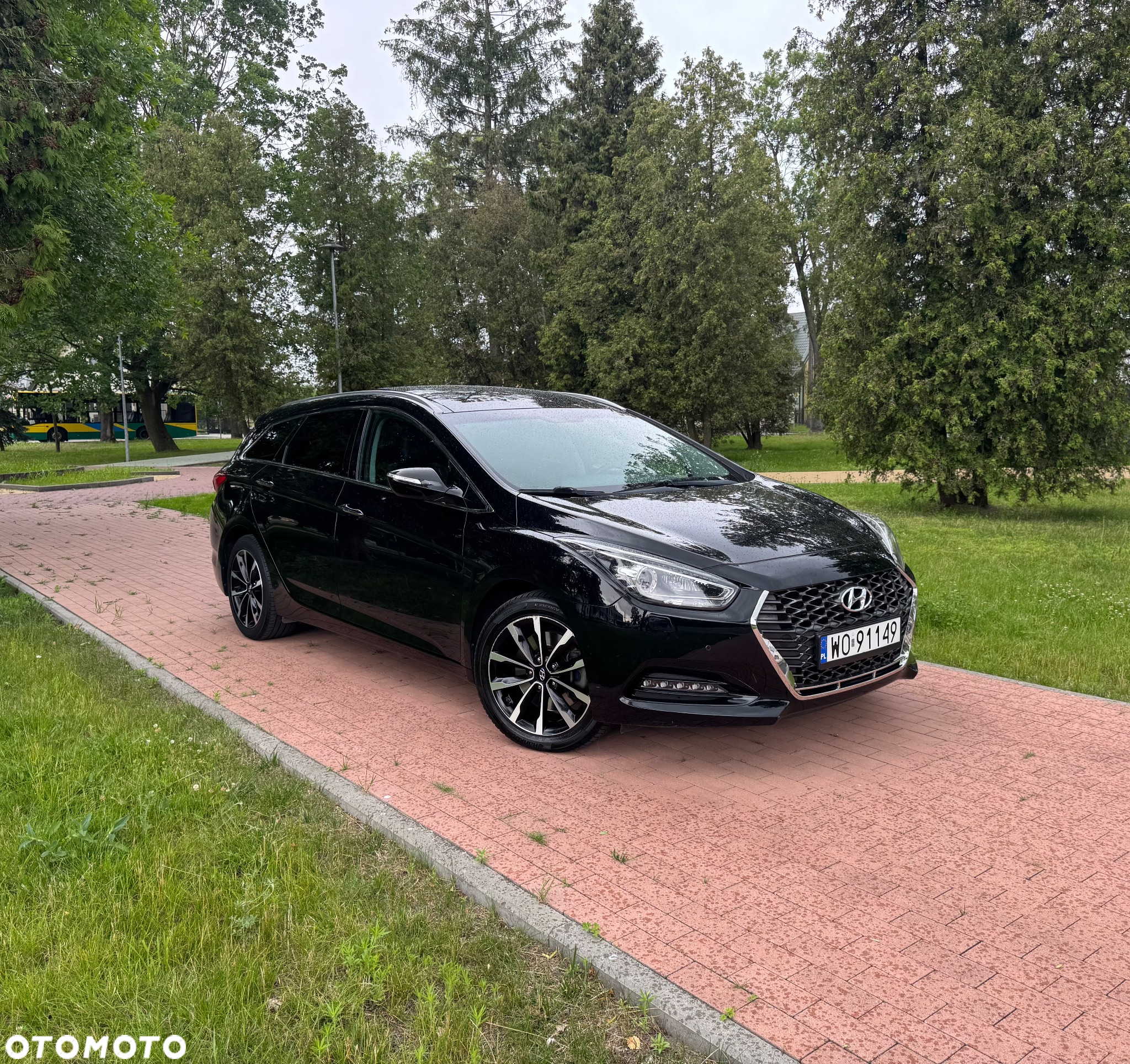 Hyundai i40 1.6 CRDi Premium DCT - 2