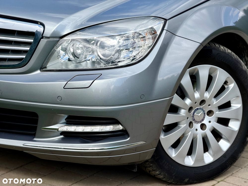 Mercedes-Benz Klasa C 180 Kompressor Automatik Avantgarde - 16