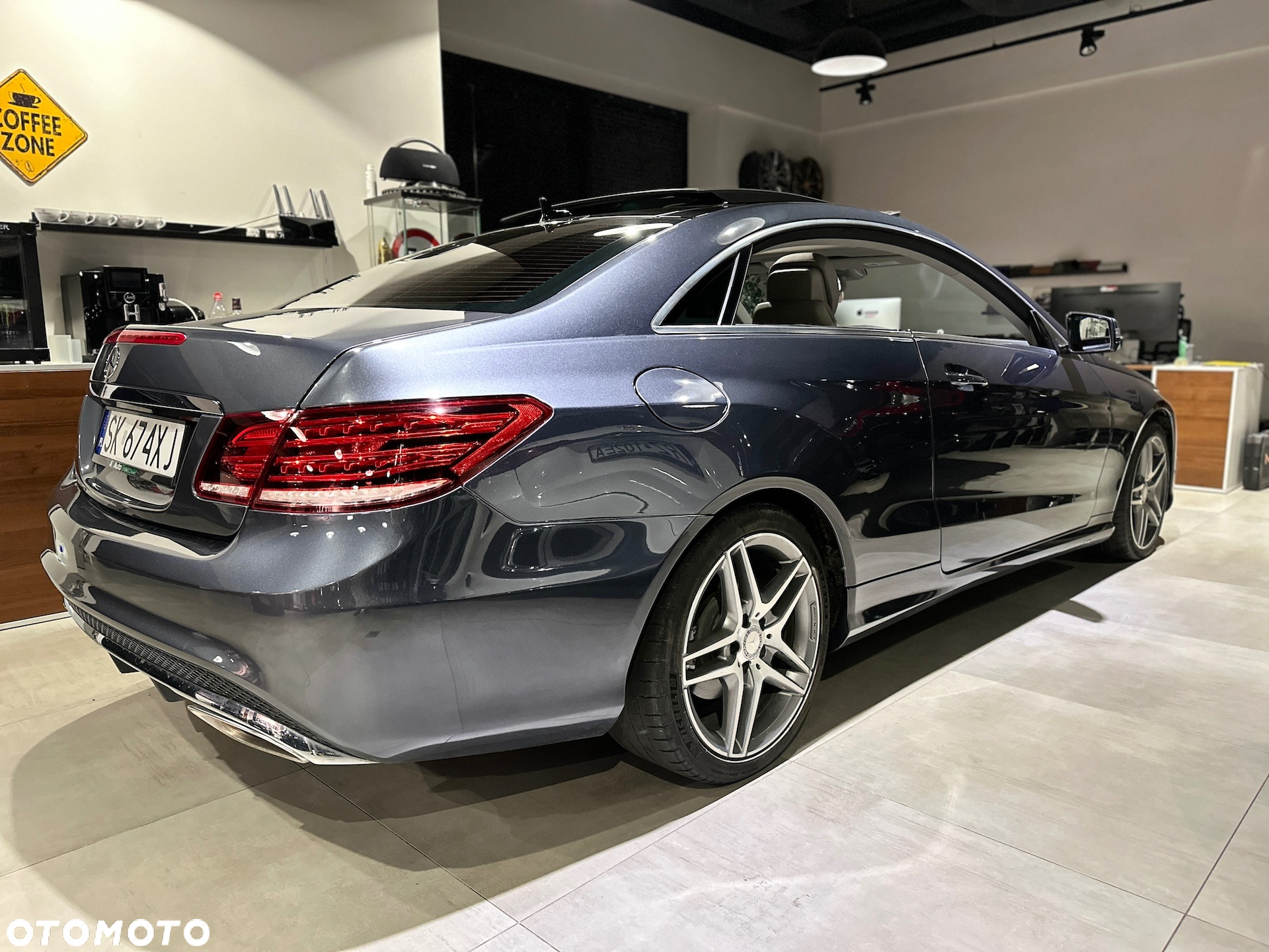 Mercedes-Benz Klasa E 500 - 11