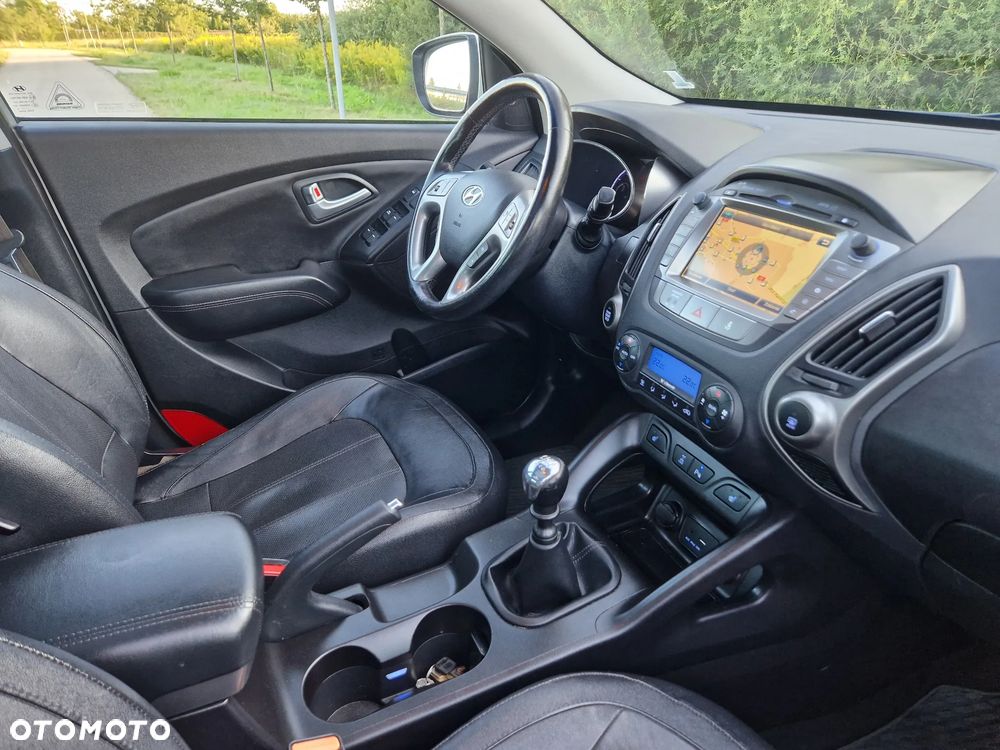 Hyundai ix35 2.0 GDI Premium 4WD - 17