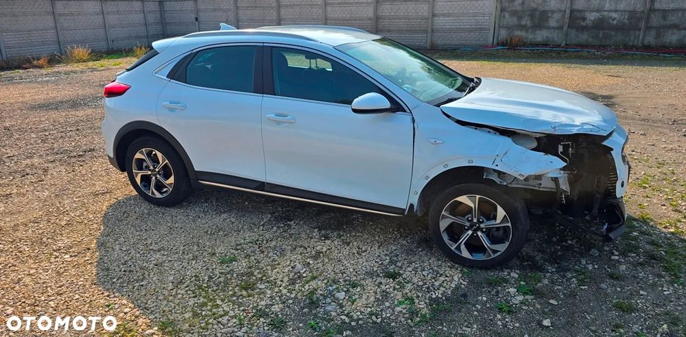 Kia XCeed 1.0 T-GDI L Business Line - 11