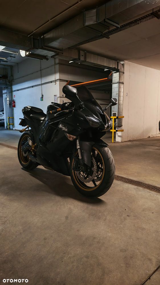Kawasaki ZXR - 1