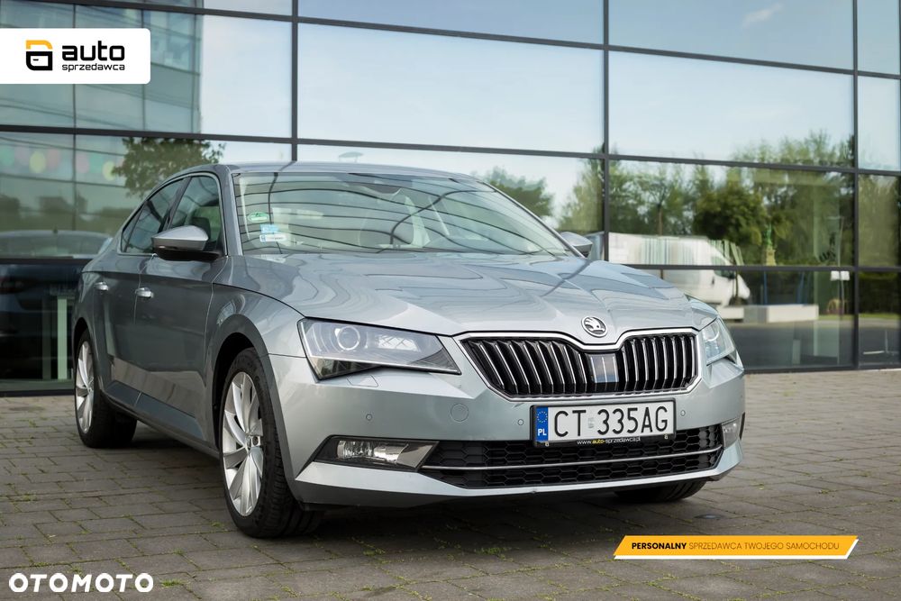 Skoda Superb 2.0 TDI Style DSG - 5