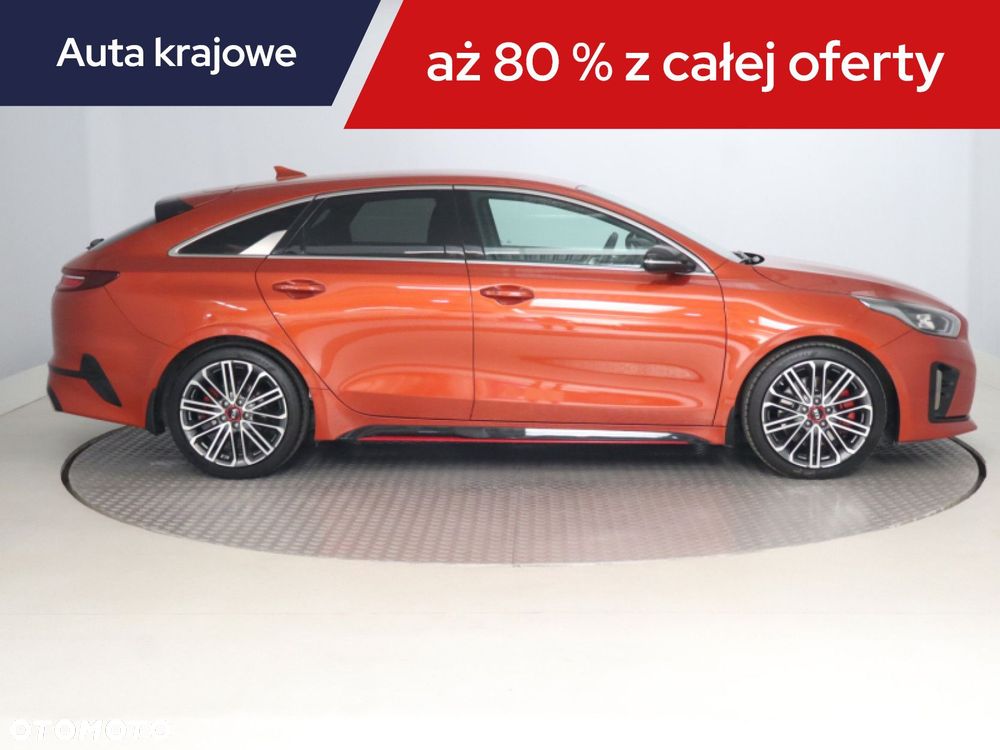 Kia ProCeed - 8