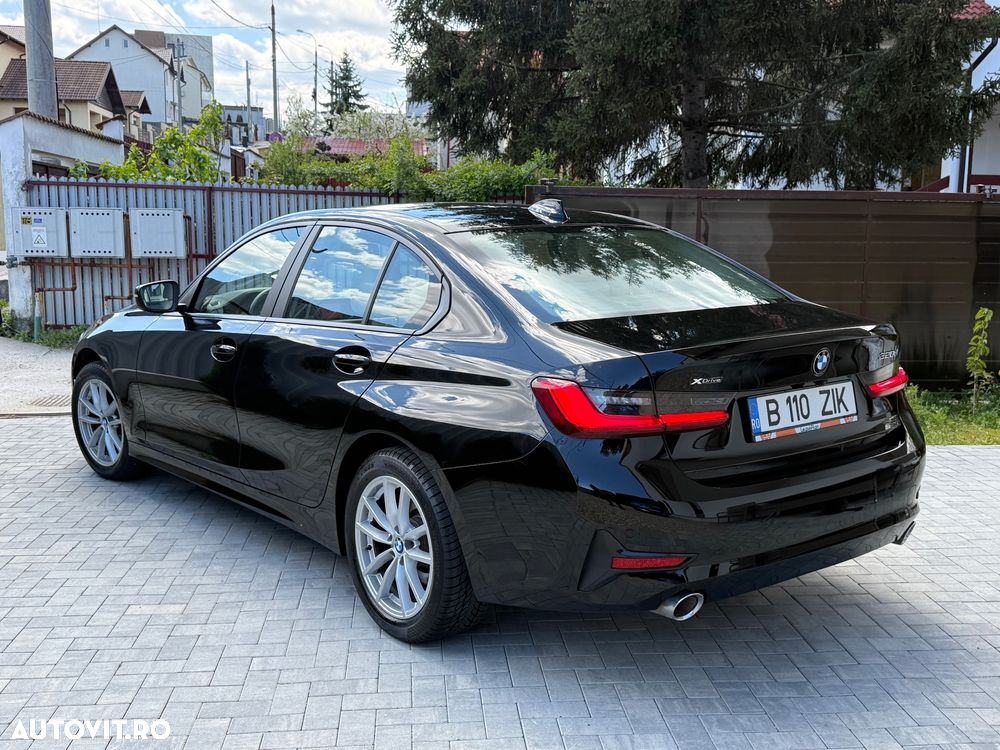 BMW Seria 3 320d xDrive AT MHEV - 2