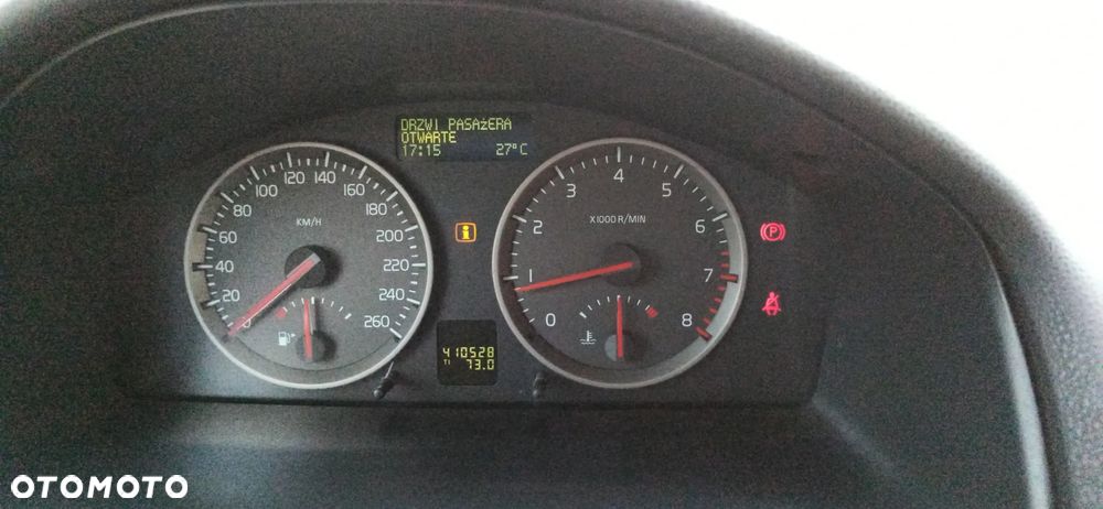 Volvo S40 1.8 - 9