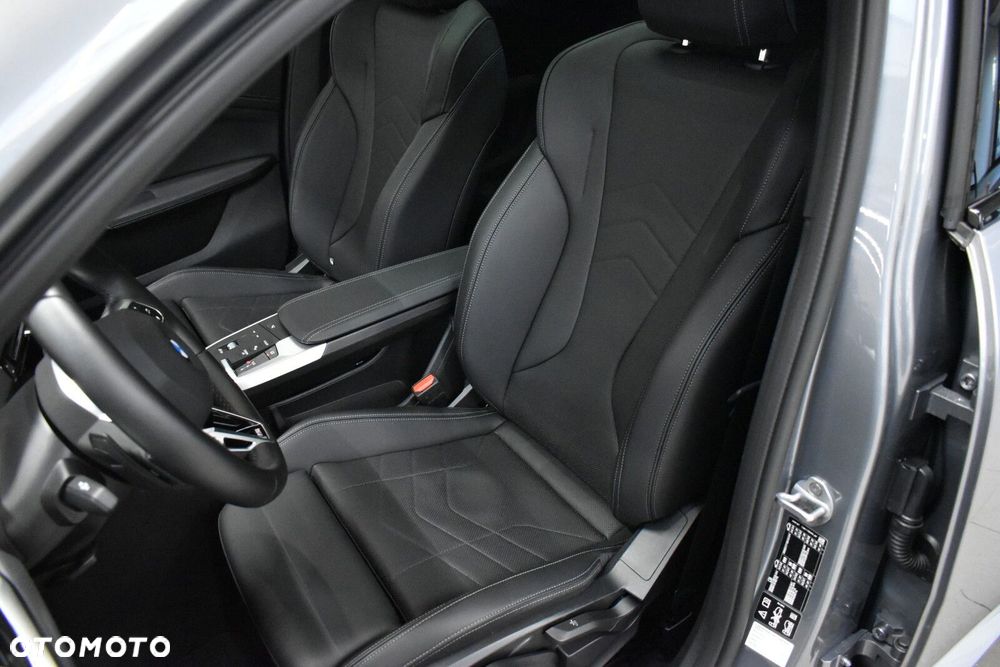 BMW X2 - 11