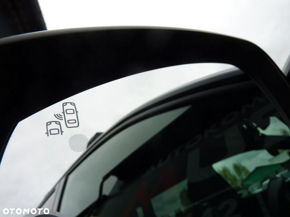 Peugeot 5008 - 37