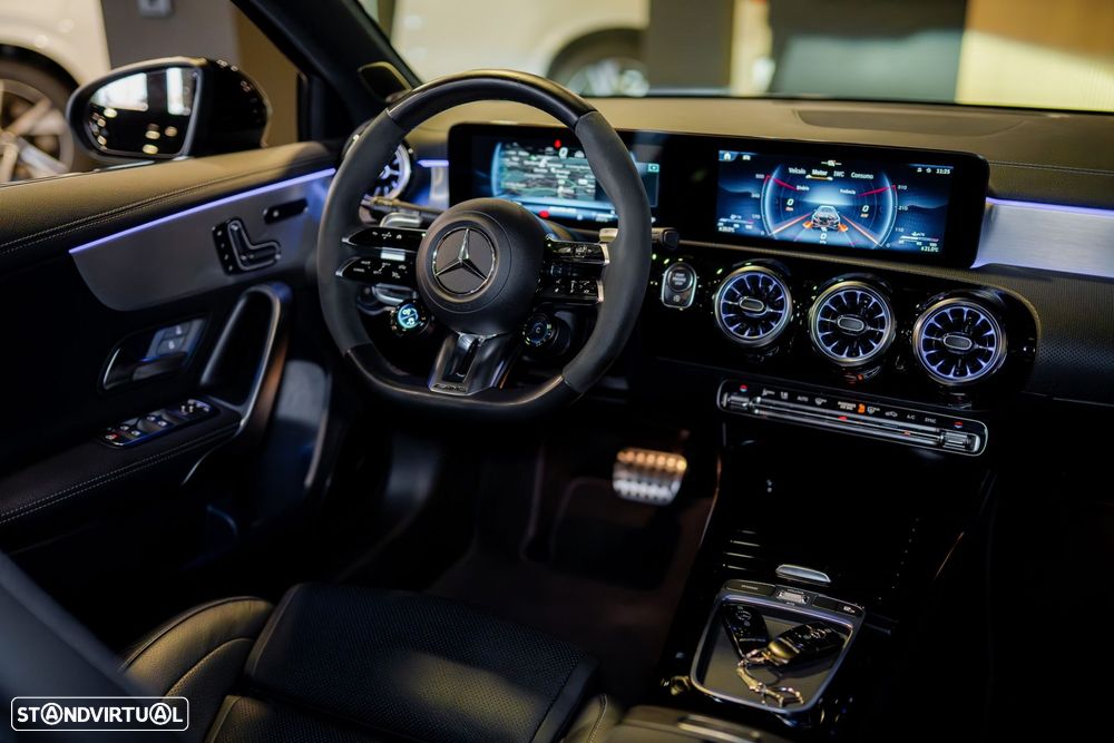 Mercedes-Benz A 45 AMG S 4Matic+ Speedshift DCT 8G - 44