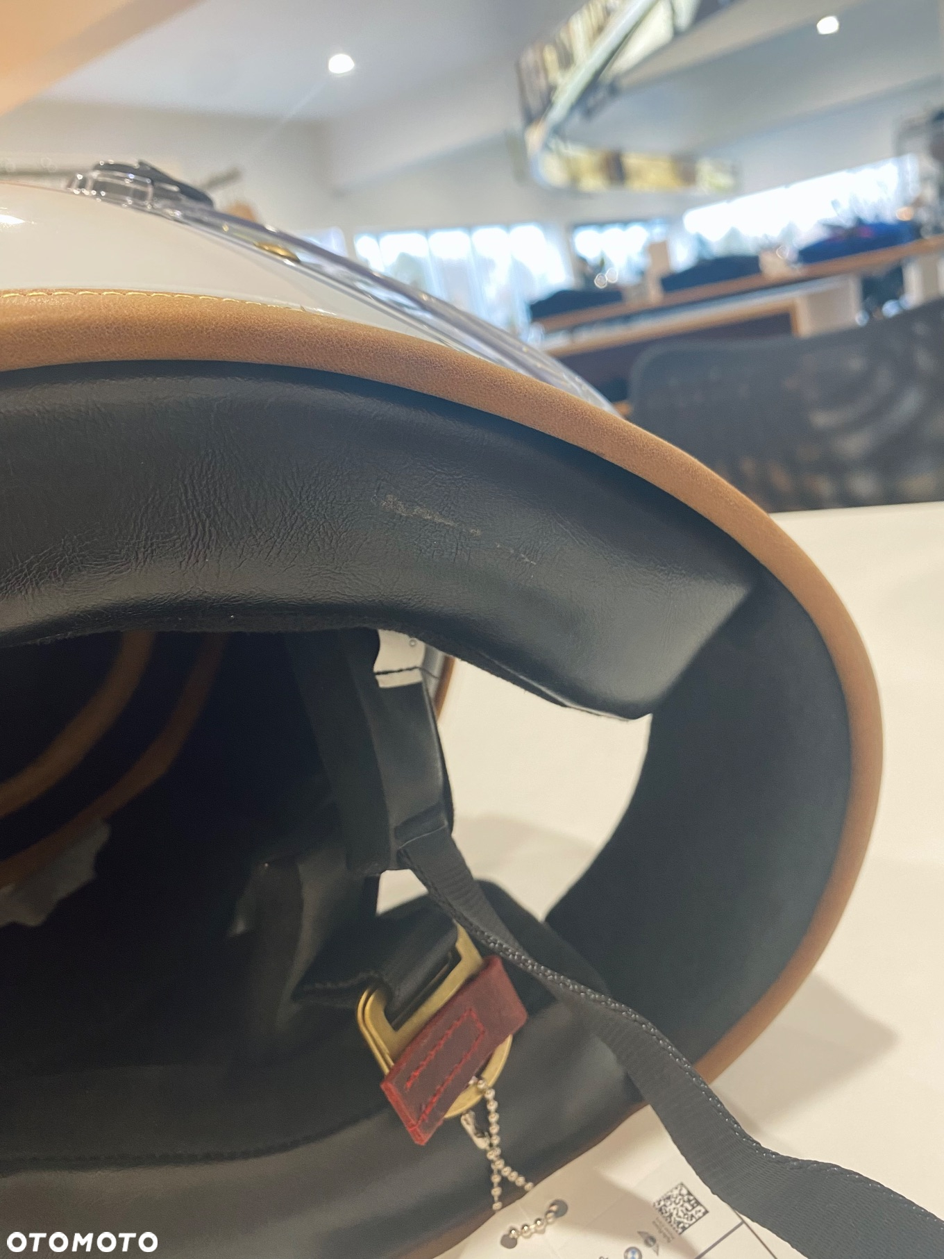 Powystawowy  Kask Motocyklowy Grand Racer Silverstone r. 58/59 - 6