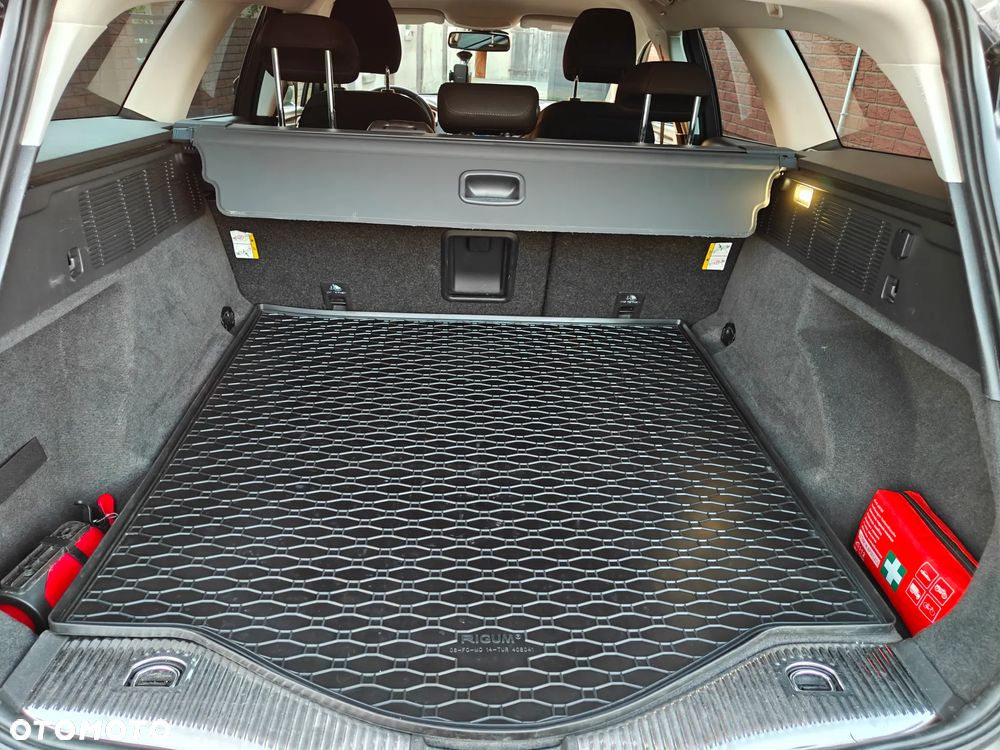 Ford Mondeo 1.5 EcoBoost Ambiente - 17