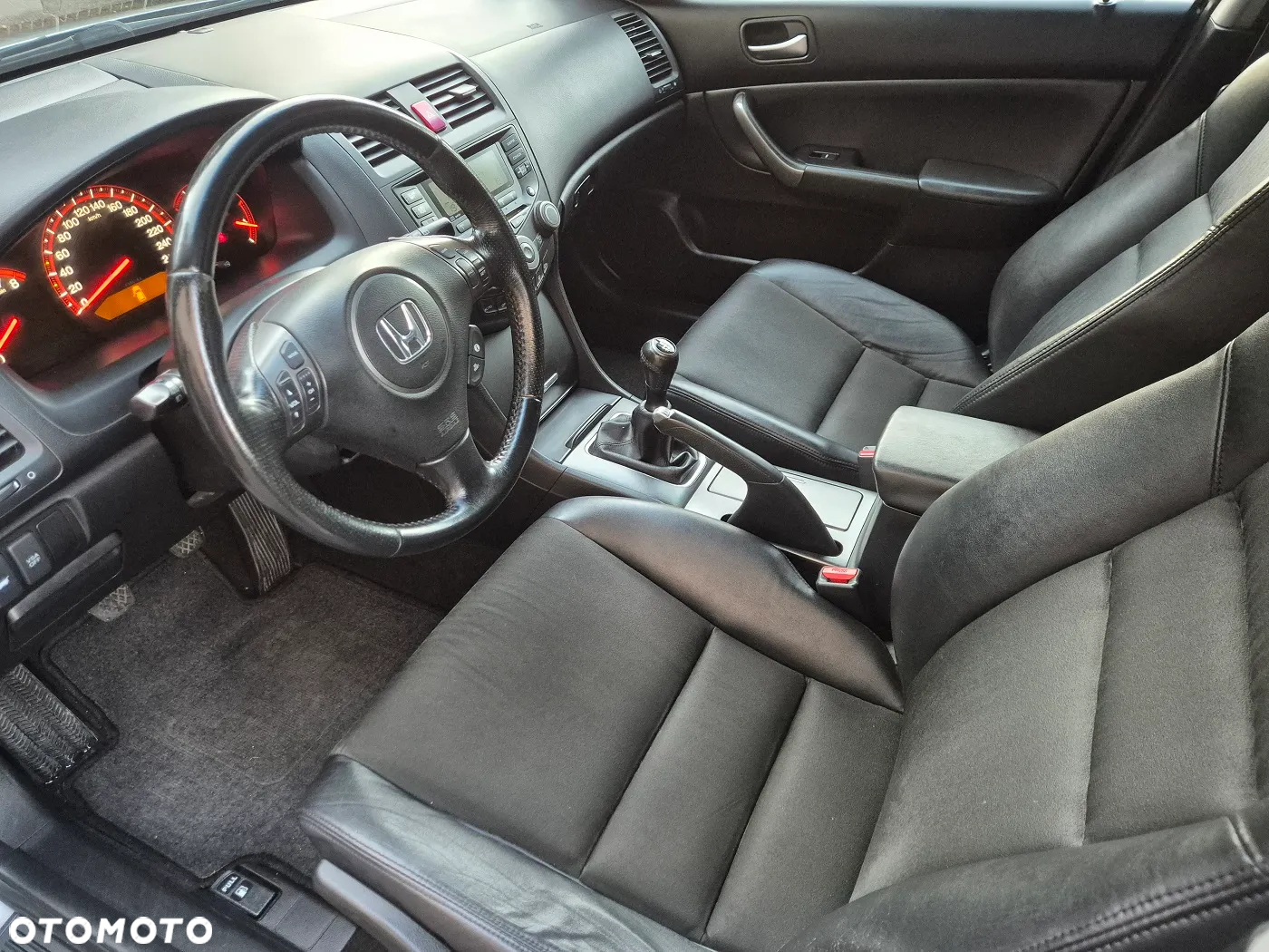 Honda Accord - 13