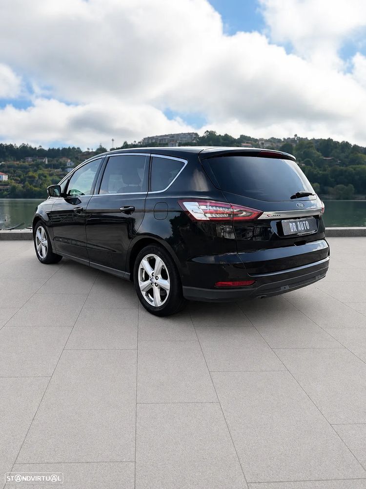 Ford S-Max 2.0 TDCi Trend - 4