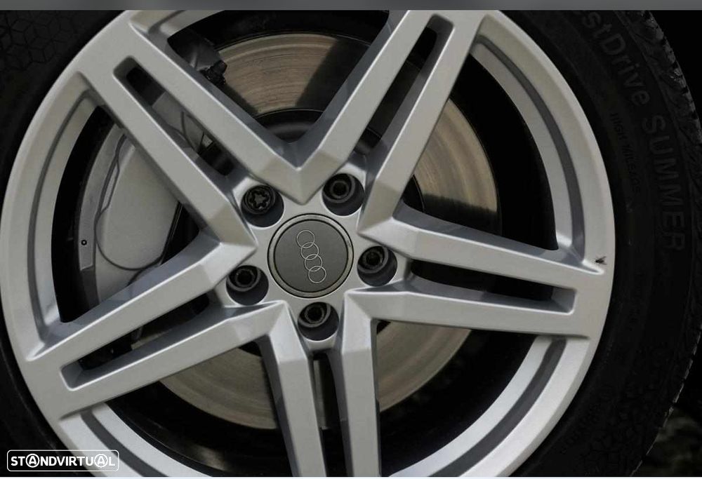 Audi A6 Avant 3.0 TDI V6 quattro Advance S tronic - 25