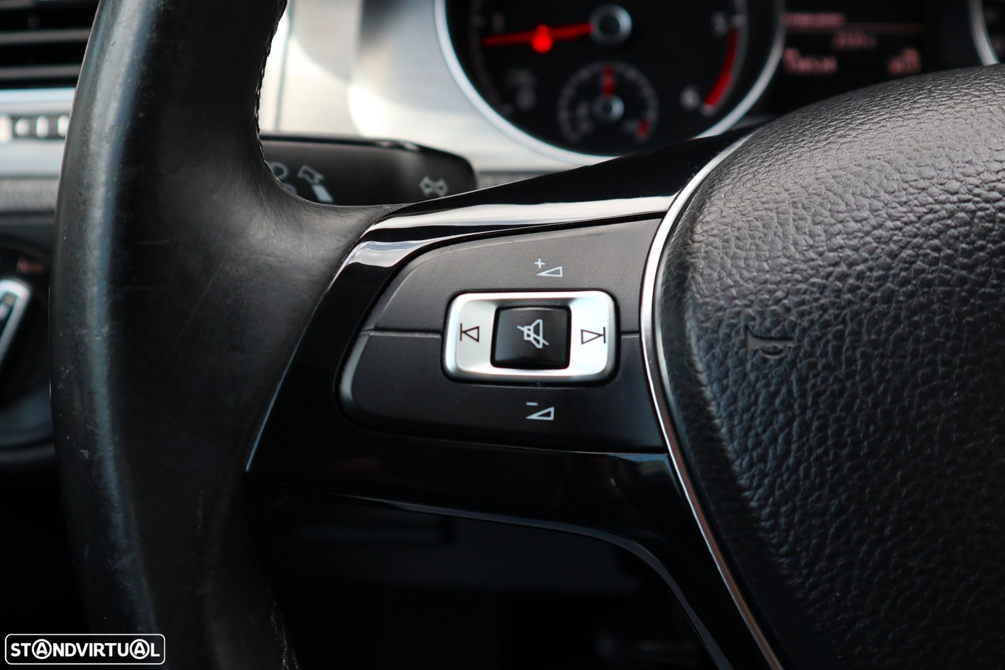 VW Golf - 22
