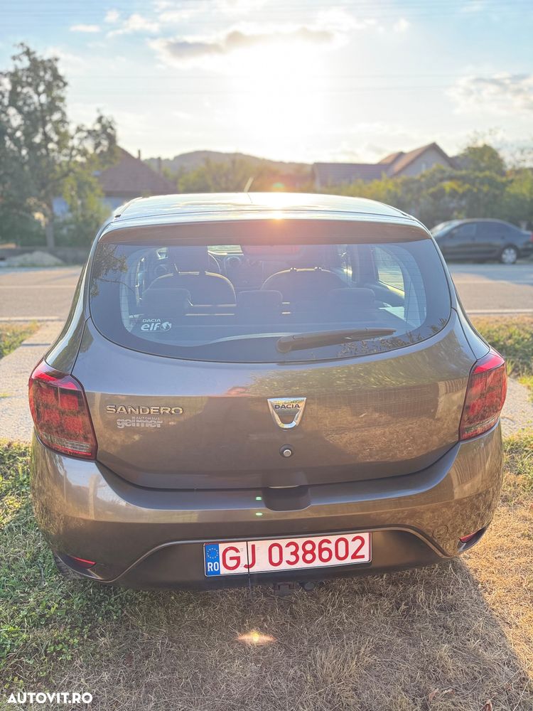 Dacia Sandero TCe 90 S&S Laureate - 6